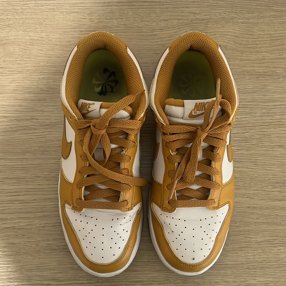 COPY - Nike Low Dunk in Gold/Phantom - Picture 2 of 6